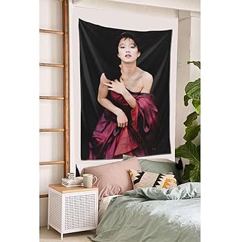 Amazon.co.jp: 中森明菜タペストリーおしゃれ 壁飾りポスター